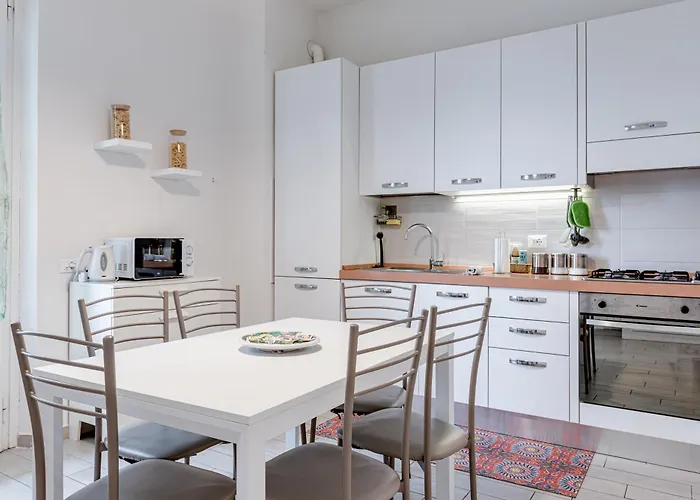 New In Con Posto Auto Florence